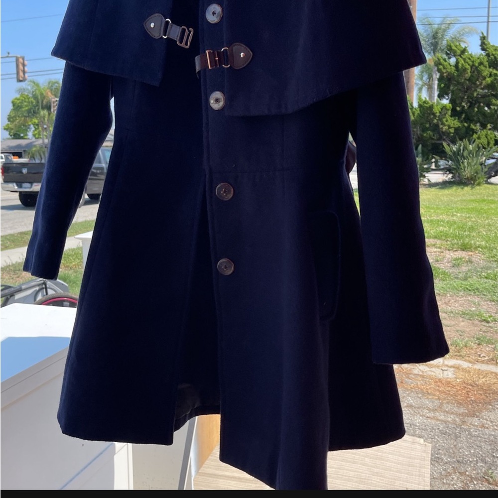 New livero Mody Coat no tags